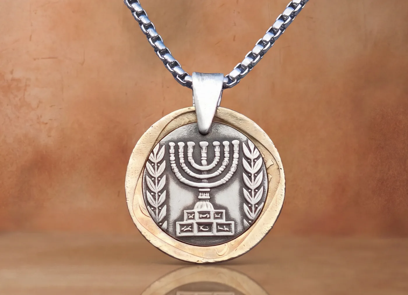 תליון מנורה, 1 לירה שנות ה 60