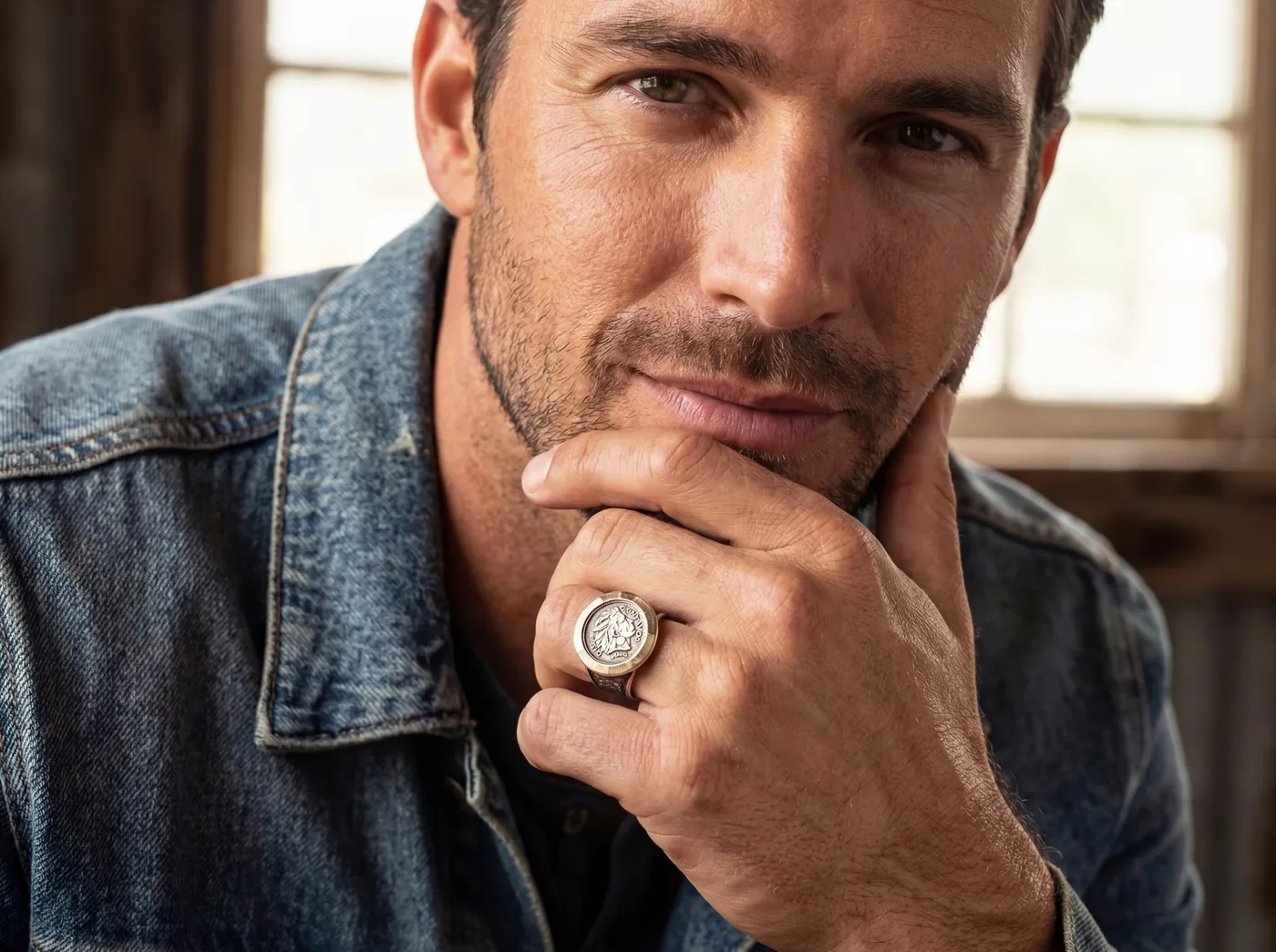 טבעת משולבת מארבעה מטבעות שונים