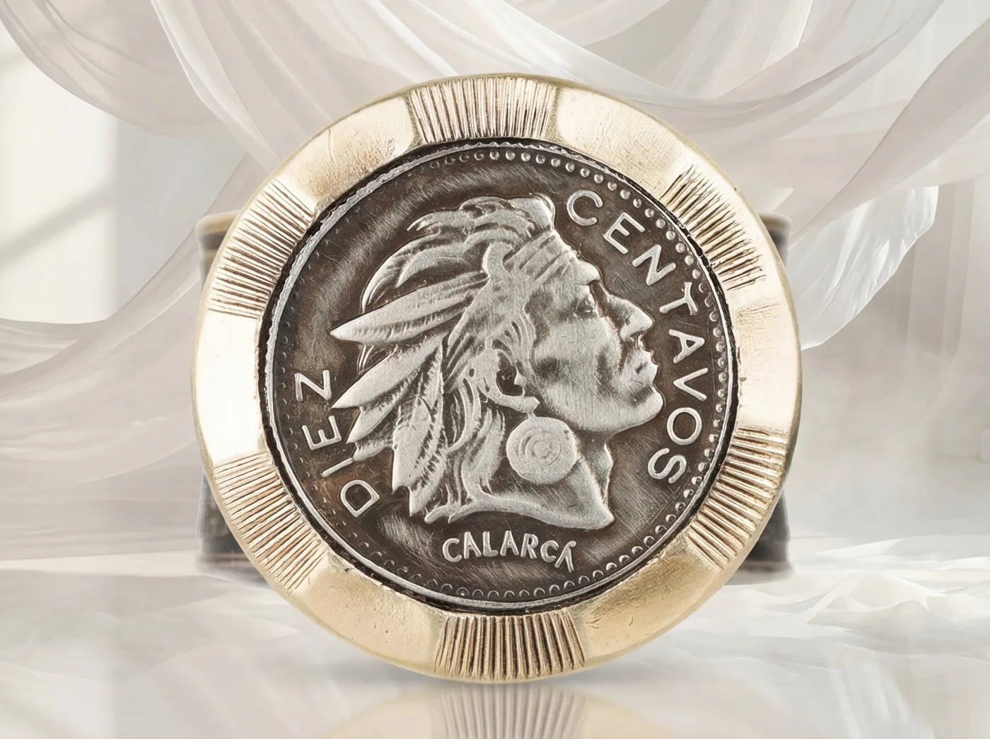 טבעת משולבת מארבעה מטבעות שונים