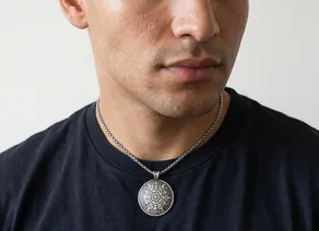 תליון ממטבע 2 שילינג,   אנגליה. שנות ה 60