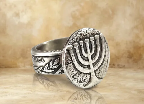טבעת מנורה - עשויה משני   מטבעות ישראליים