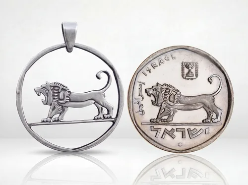 תליון אריה מצופה זהב 18K או מצופה כסף